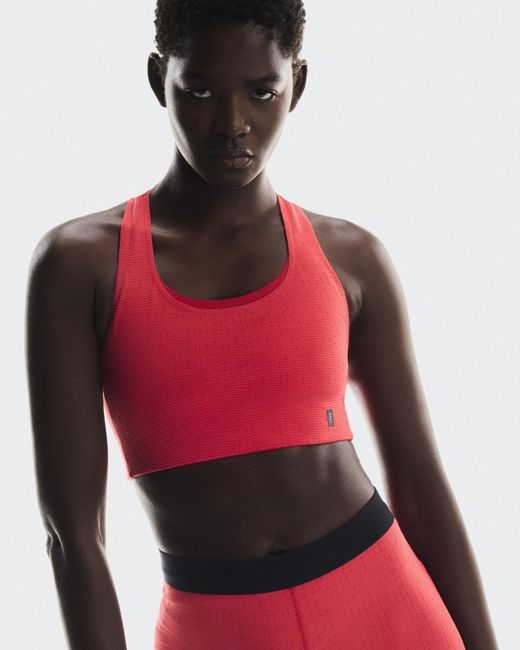On Shoes Red Pace Pocket Bra