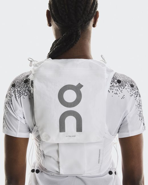 On Shoes White Ultra Vest Pro