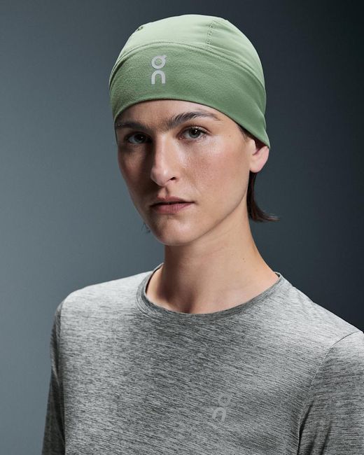 On Shoes Gray Core Beanie