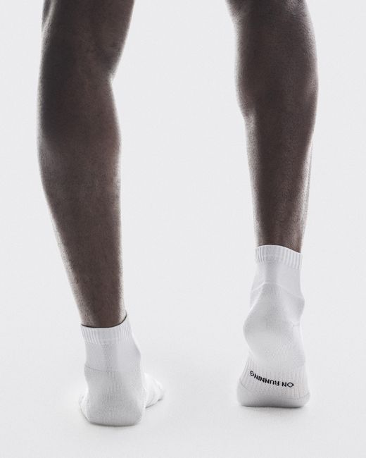 On Shoes White Core Run Sock Mid 2P