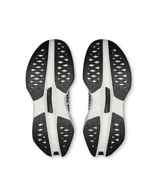 On Shoes Gray Cloudboom Max