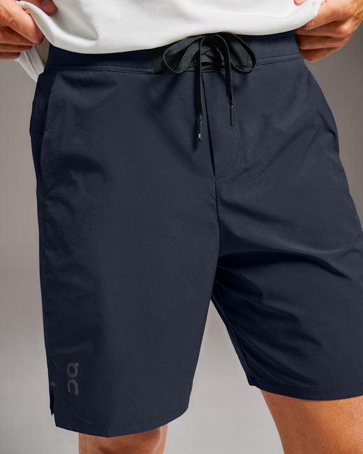 On Shoes Performance Hybrid Short in Gray für Herren
