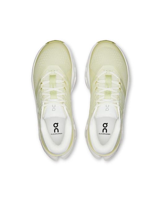 On Shoes Multicolor Cloudrunner 3