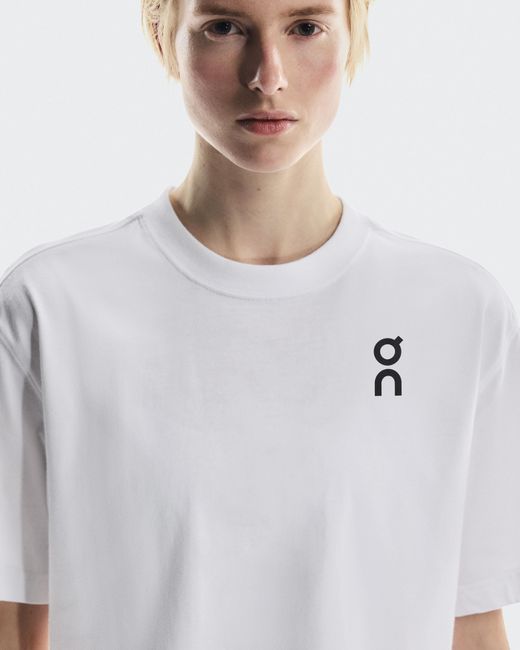 On Shoes Red Club Boxy-T
