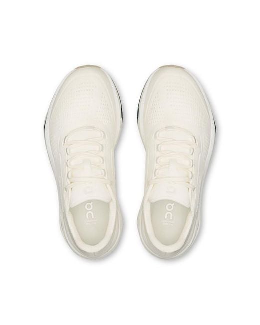 On Shoes White Cloudrise Cycl 1.1