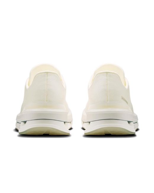On Shoes White Cloudrise Cycl 1.1 for men