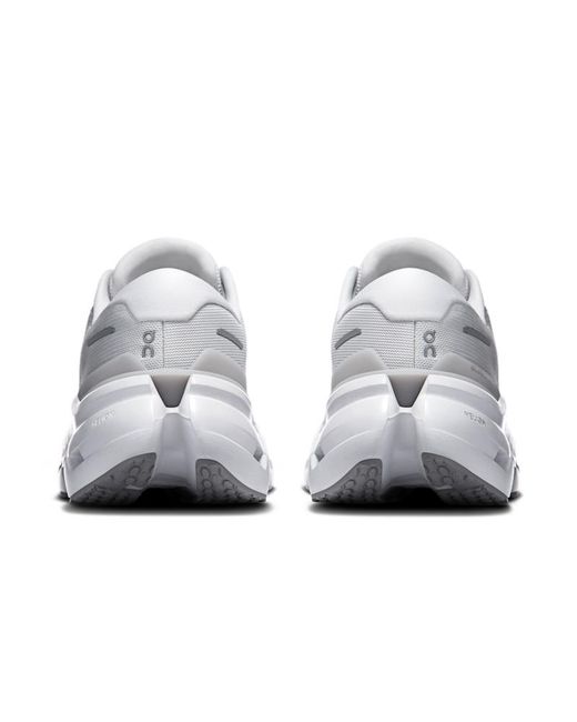 On Shoes White Cloudrunner 3