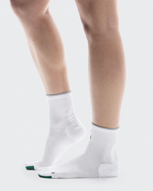 On Shoes White Elite Run Sock Mid