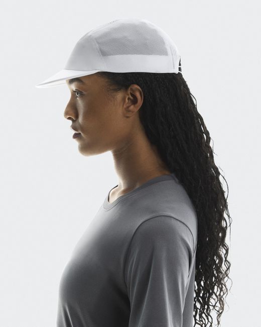 On Shoes White Ultra Cap