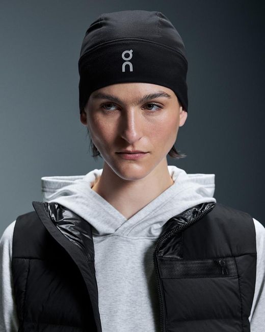 On Shoes Black Core Beanie