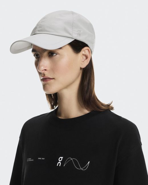 On Shoes Black Cap