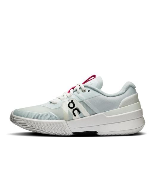 On Shoes Gray The Roger Pro 2