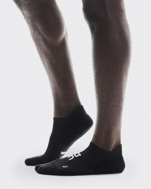 On Shoes Black Core Run Sock Low 2P