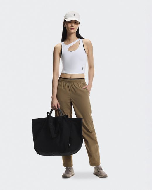 On Shoes White Cargo Pack