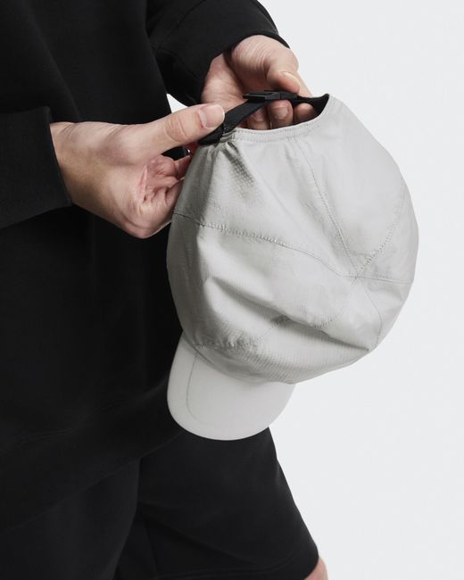 On Shoes Black Cap