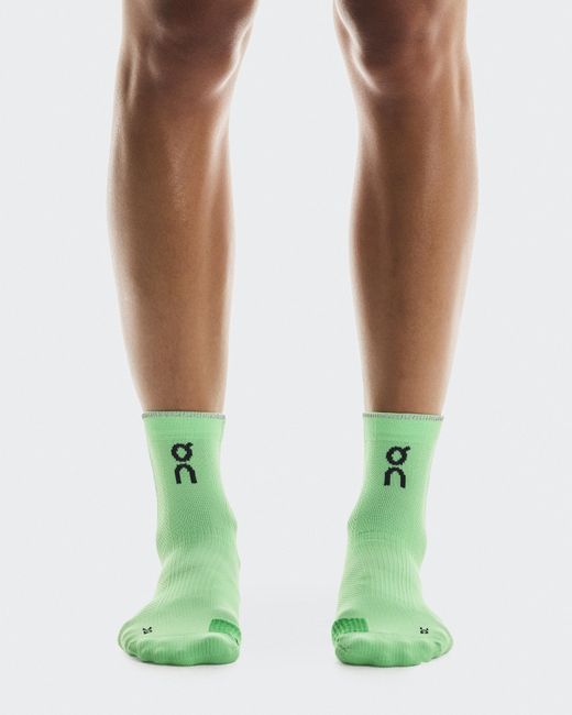 On Shoes Green Performance Run Sock Mid