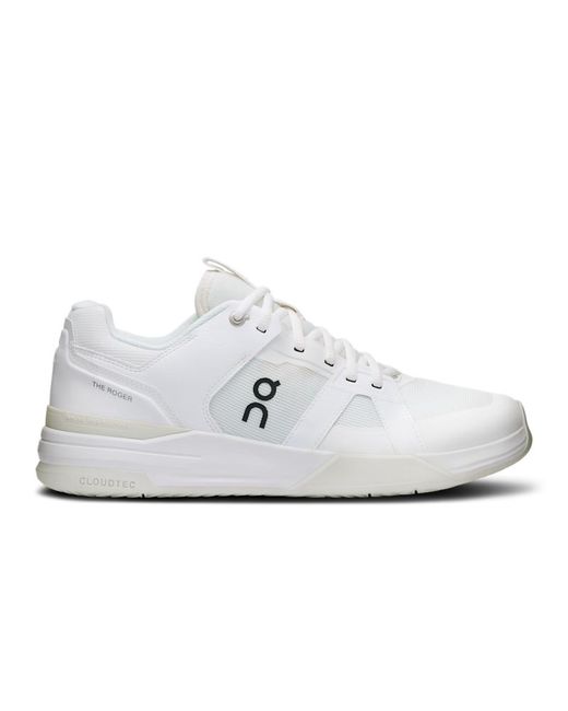 On Shoes White The Roger Clubhouse Pro for men