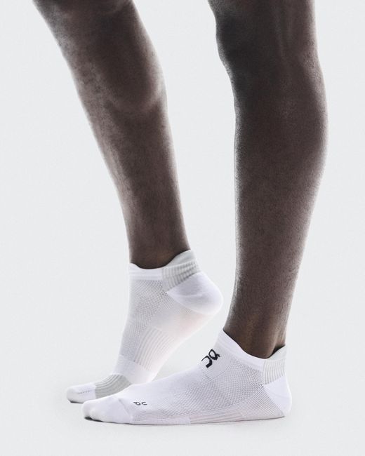 On Shoes White Performance Run Sock Low