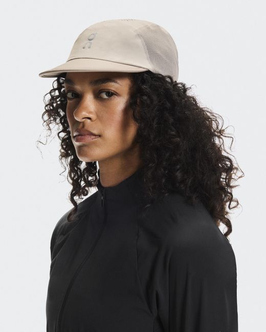 On Shoes Black Ultra Cap