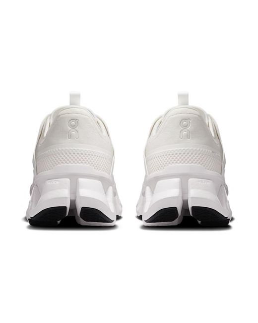 On Shoes White Cloudswift Amp for men