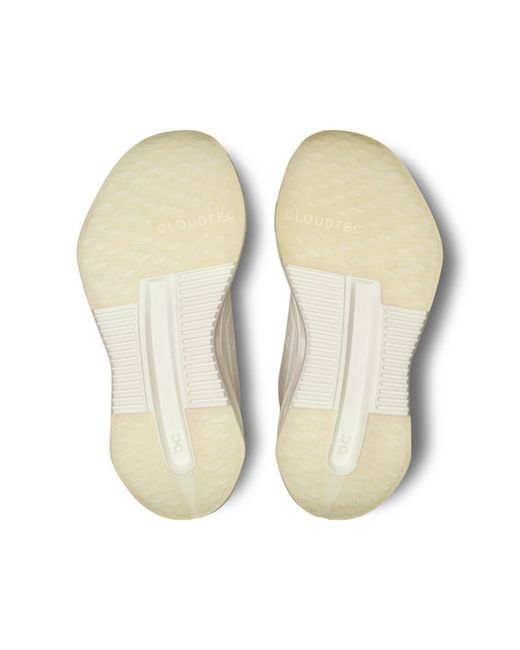 On Shoes White Cloudrise Cycl