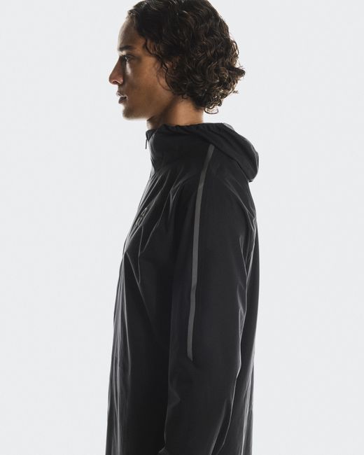 On Shoes Black Performance Jacket Waterproof for men