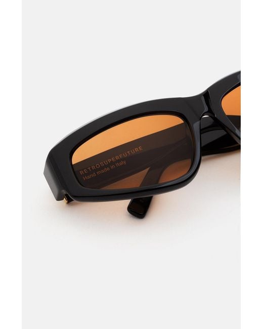 Motore Refined di Retrosuperfuture in Black