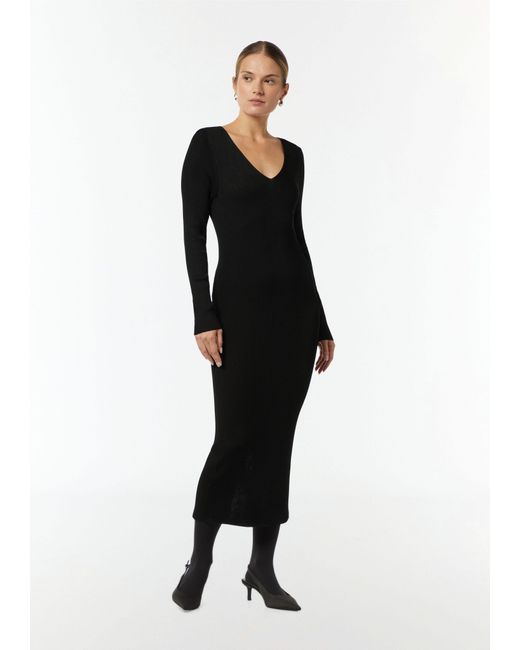 Comma, Black Maxikleid Geripptes Slim-Fit-Kleid mit V-Ausschnitt