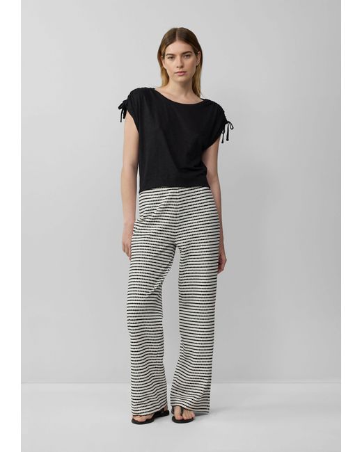 S.oliver Black Shirttop T-Shirt mit Flammgarnstruktur und Raffung