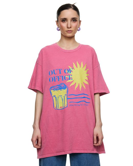 Worldclassca Pink Oversized T-Shirt lang Oberteil PRINT - OUT OF OFFICE - SLOW LIVING BY THE SUN