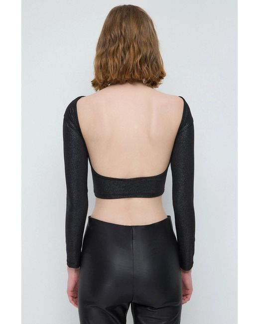No Matter What Black TopShiny Rückenfreies Basic Crop Top