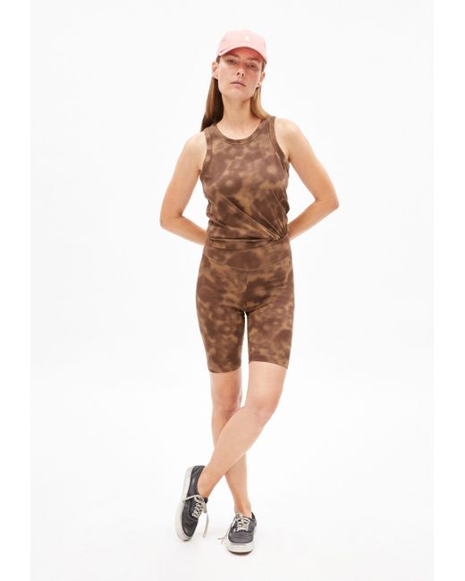 ARMEDANGELS Natural NEDAA AUTUMN GARDEN (1-tlg., Fitted) Shorts aus Bio-Baumwoll Mix