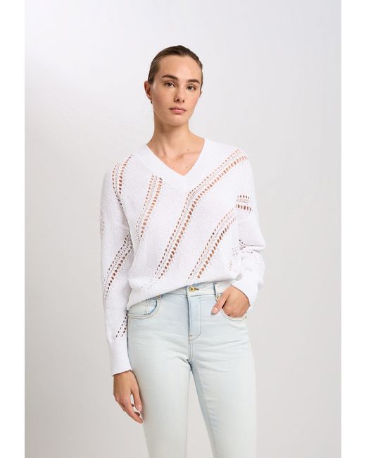 MARC AUREL White V-Ausschnitt-Pullover