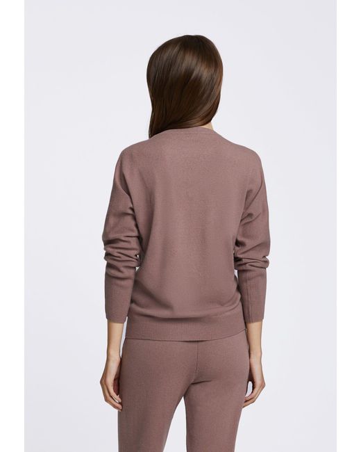 MARC & ANDRÉ Brown Pullover Entwined mit V-Ausschnitt
