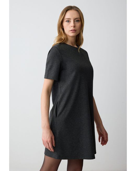 Jimmy Key Black Minikleid Langärmliges Gerade Geschnittenes Kurzes Sakko Aus Stricksamt