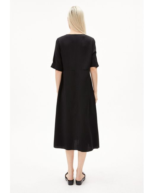ARMEDANGELS Black Midikleid VAALI TM Webkleid aus TM Lyocell