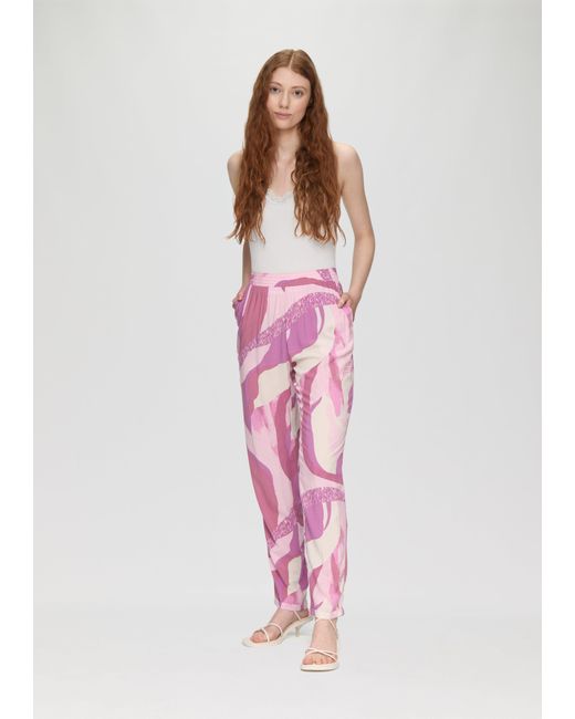 QS Pink Shirttop Verkürztes Slim-Fit-Top mit Spitzen-Detail und Rippstruktur Spitze
