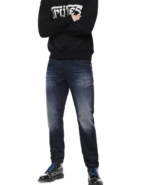 DIESEL Fit- Larkee-Beex 069BM Jeans Hose Regular Tapered in Black für Herren