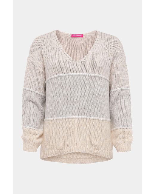 Six-O-Seven White Strickpullover