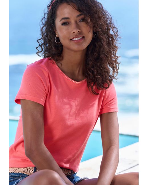 vivance active White Shirt mit modischer Kontraststickerei (Packung, 2er-Pack) aus weicher Baumwoll-Qualität