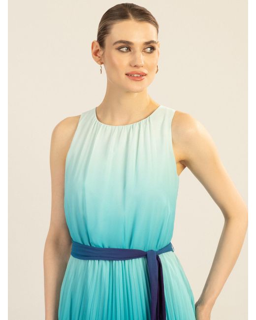 Apart Blue Maxikleid mit Farbverlauf