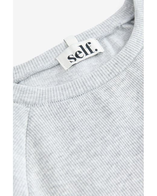 Self White . Enges, geripptes T-Shirt (1-tlg)