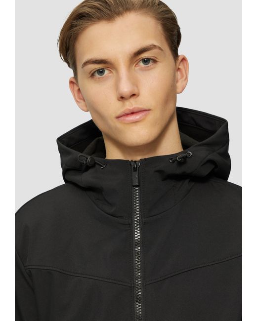 QS Allwetterjacke Softshelljacke mit Kapuze und Rippbündchen Teilungsnaht in Gray für Herren
