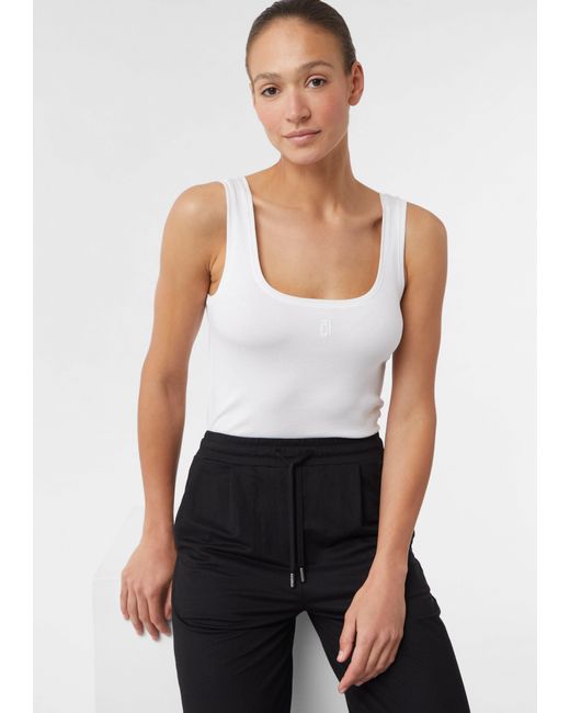 comma casual identity White Shirttop T-Shirt