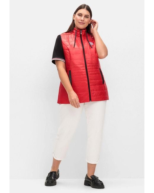 Sheego Red Steppweste Große Größen mit Kontrastdetails und Stehkragen