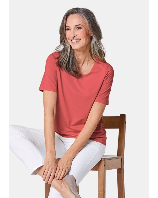 Goldner Red T- Kurzgröße: Gepflegtes Shirt in formstabiler Ware