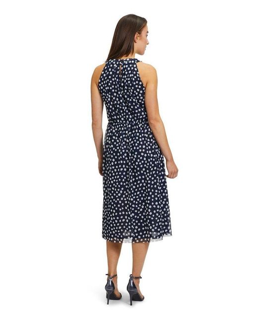 BETTY&CO Blue Strickkleid Kleid Lang ohne Arm