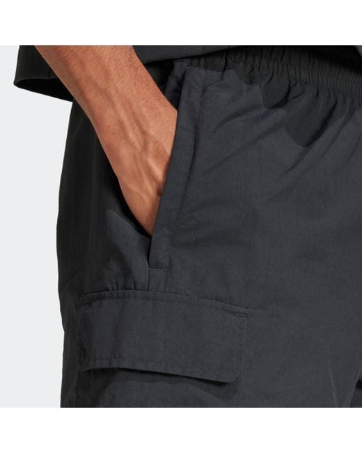 Adidas ESS WVN SHORTS (1-tlg) in Black für Herren