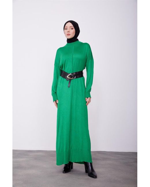 Armine Green Maxikleid Armine Unterkleid Lang, Langlebige Qualität Kleid Shapewear Dame