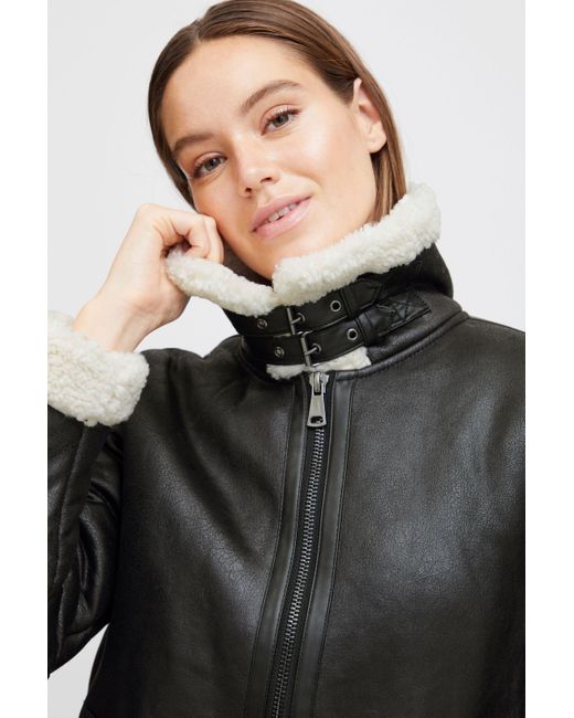 B.Young Black Kurzjacke BYASANNE JACKET